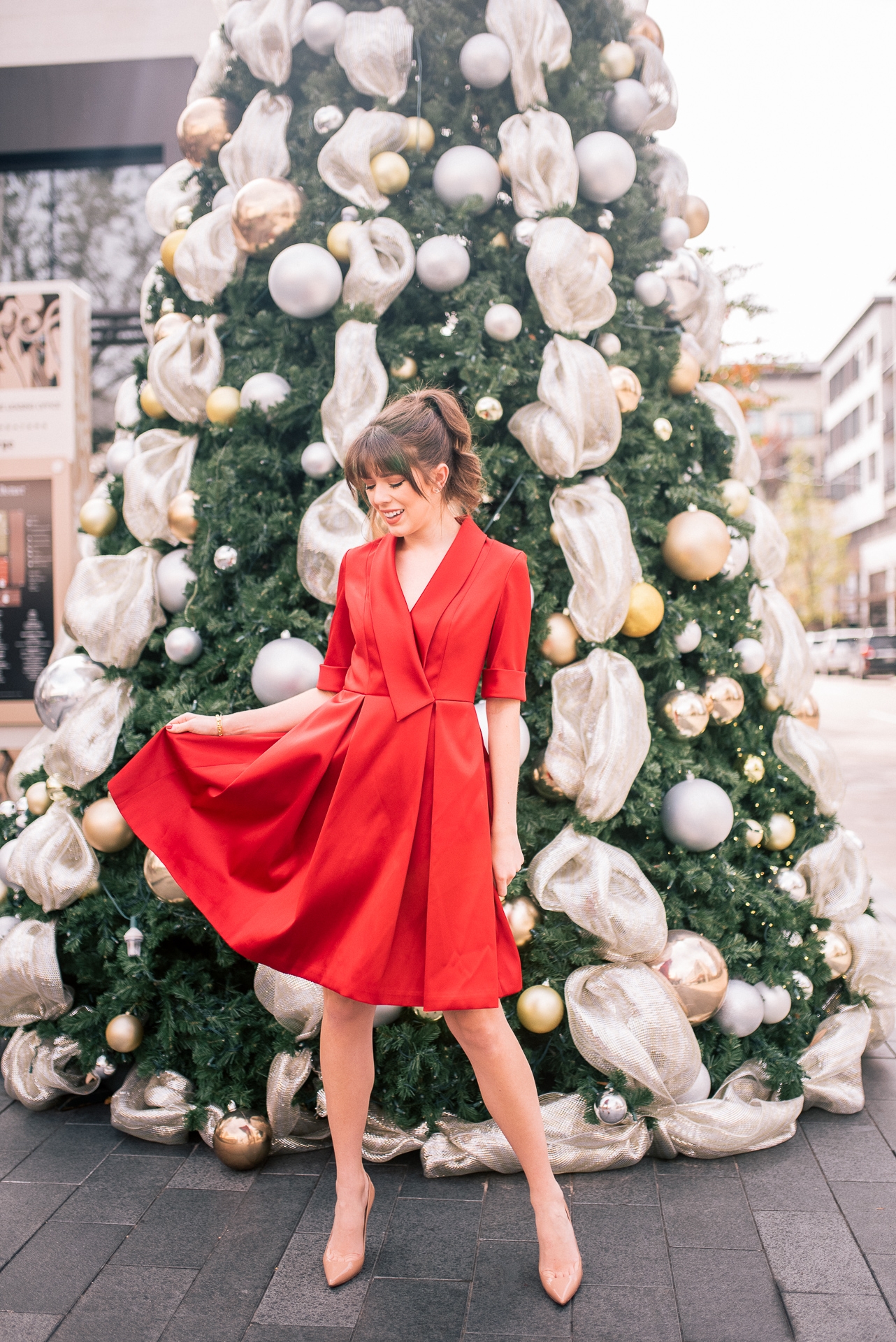 Christmas shop red outfit